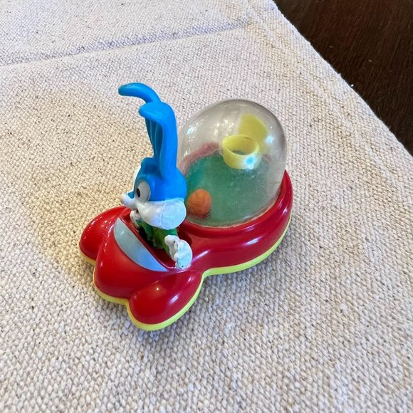 Buster Bunny Tiny Toons Toy 1992 McDonald's Happy Meal - Picture 2 of 3